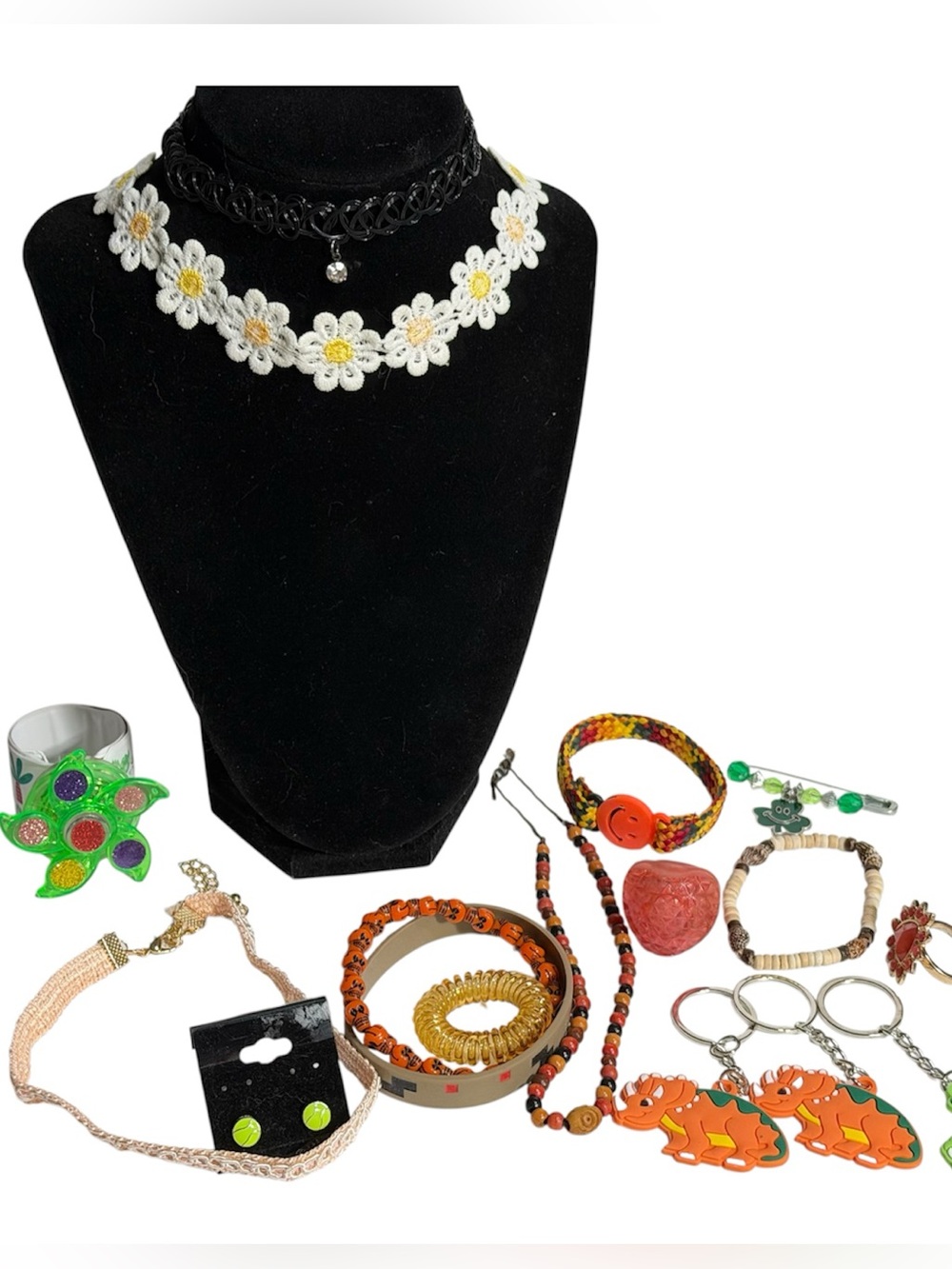 Girls Tweens Jewelry Lot Colorful Chokers Bracelets Keychains Loads of Fun - Picture 6 of 6